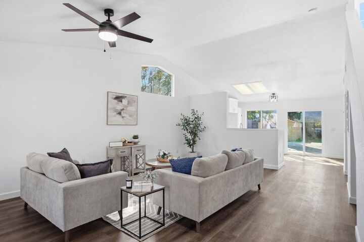 Property Photo:  1542 Laguna Circle  CA 95206 