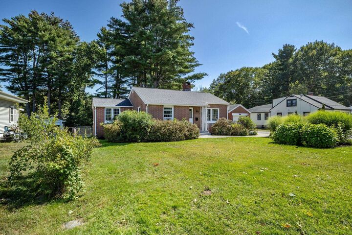 Property Photo: 1935 Lafayette Road NH 03801