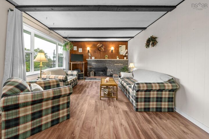 Property Photo:  10 Caudle Park Crescent  NS B4C 1Z2 