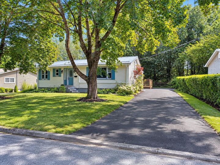 Property Photo:  27 Smith Avenue  NS B4V 1Y2 