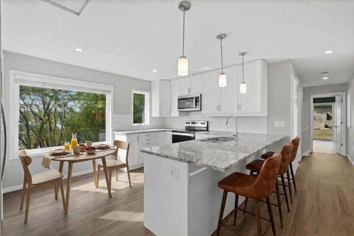 Property Photo: 924 Maple Street W MN 55082