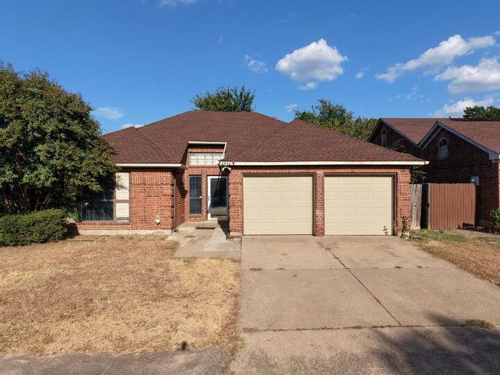 Property Photo: 6936 Cedar Knoll Drive TX 75236