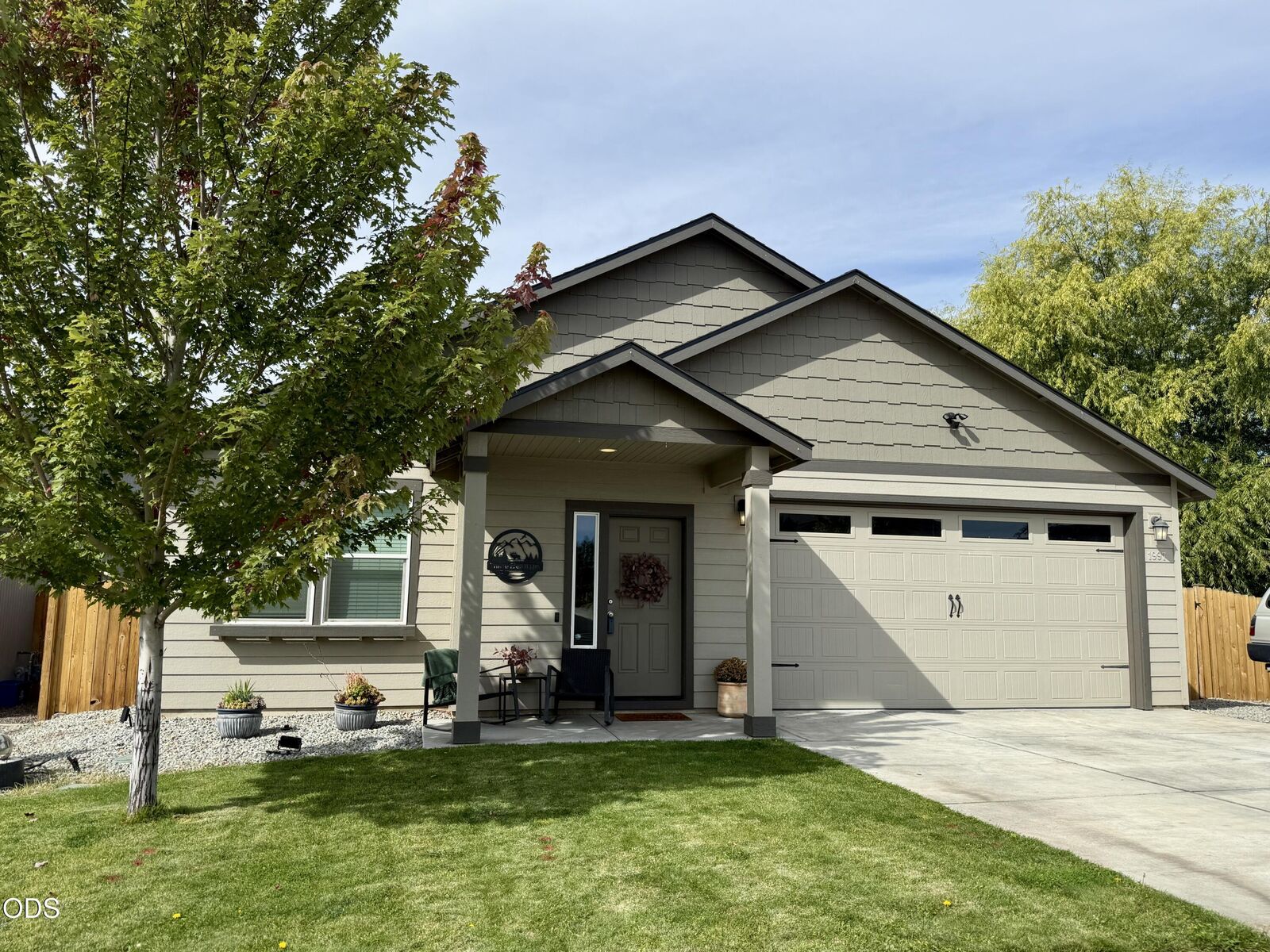 Property Photo: 1997 NW 8th OR 97756