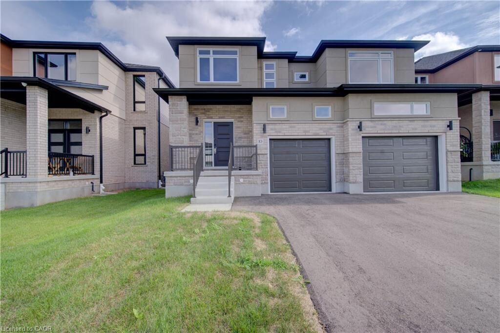 Property Photo:  10 Munn Crescent  ON N3L 0N3 