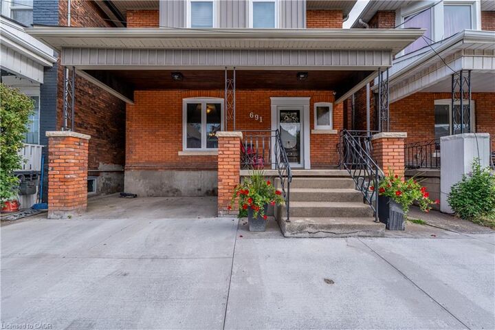Property Photo:  691 Wilson Street  ON L8L 1V5 
