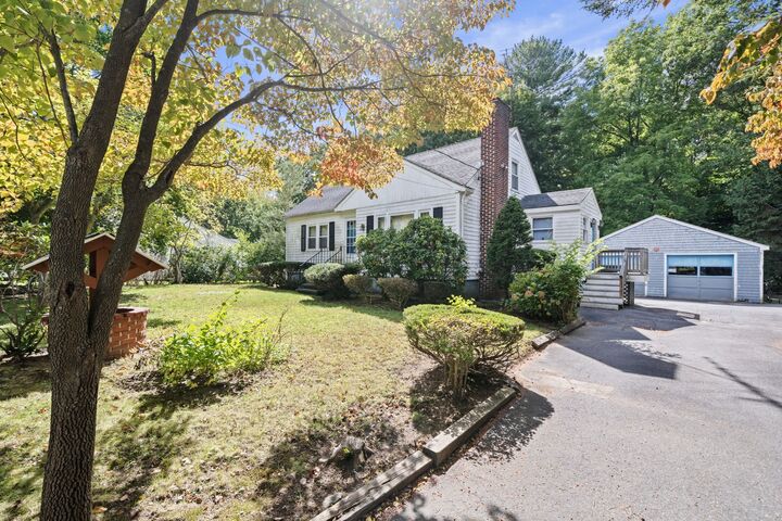 Property Photo:  43 Lawrence St  MA 01887 