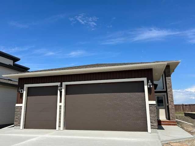 Property Photo:  11401 Wisteria Court  AB T8V 1L1 