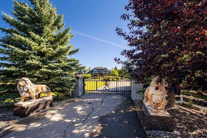Property Photo:  262016 Eden Park View W  AB T1S 5M4 