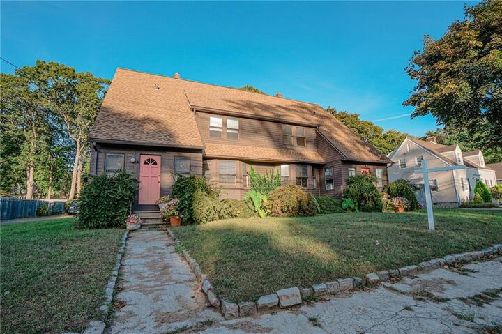 Property Photo:  133 Roger Williams Avenue  RI 02916 