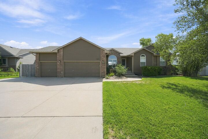 Property Photo: 6613 W 34th St. N KS 67205