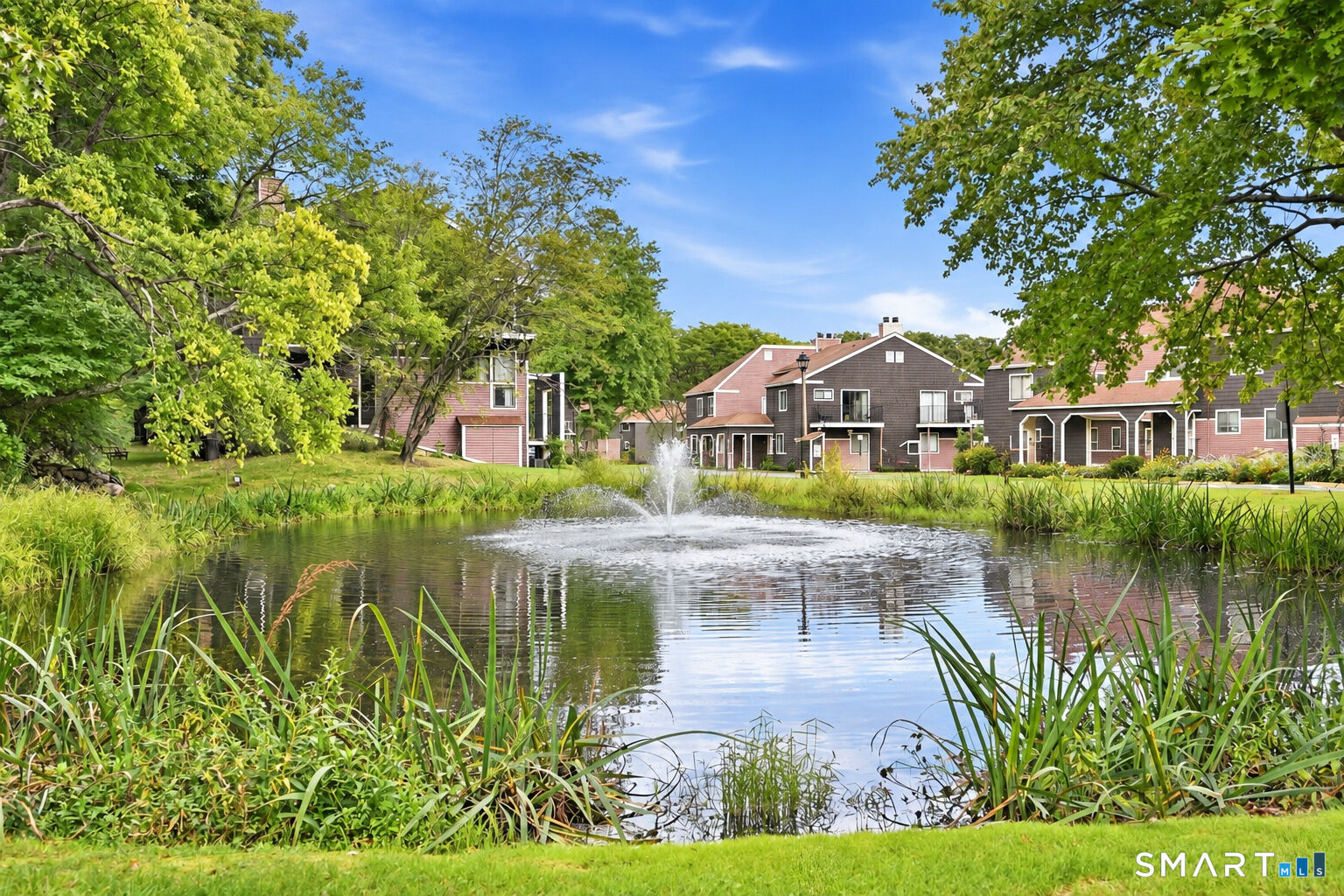 Property Photo:  30 Stonegate Circle F  CT 06405 