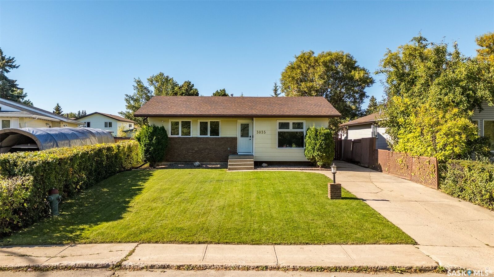 Property Photo:  3035 Dunn Drive  SK S6V 6Y5 