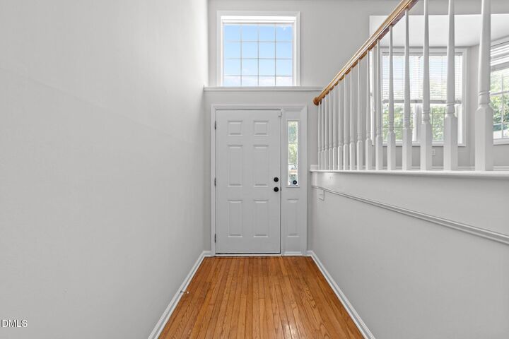 Property Photo:  6809 Middleboro Drive  NC 27612 