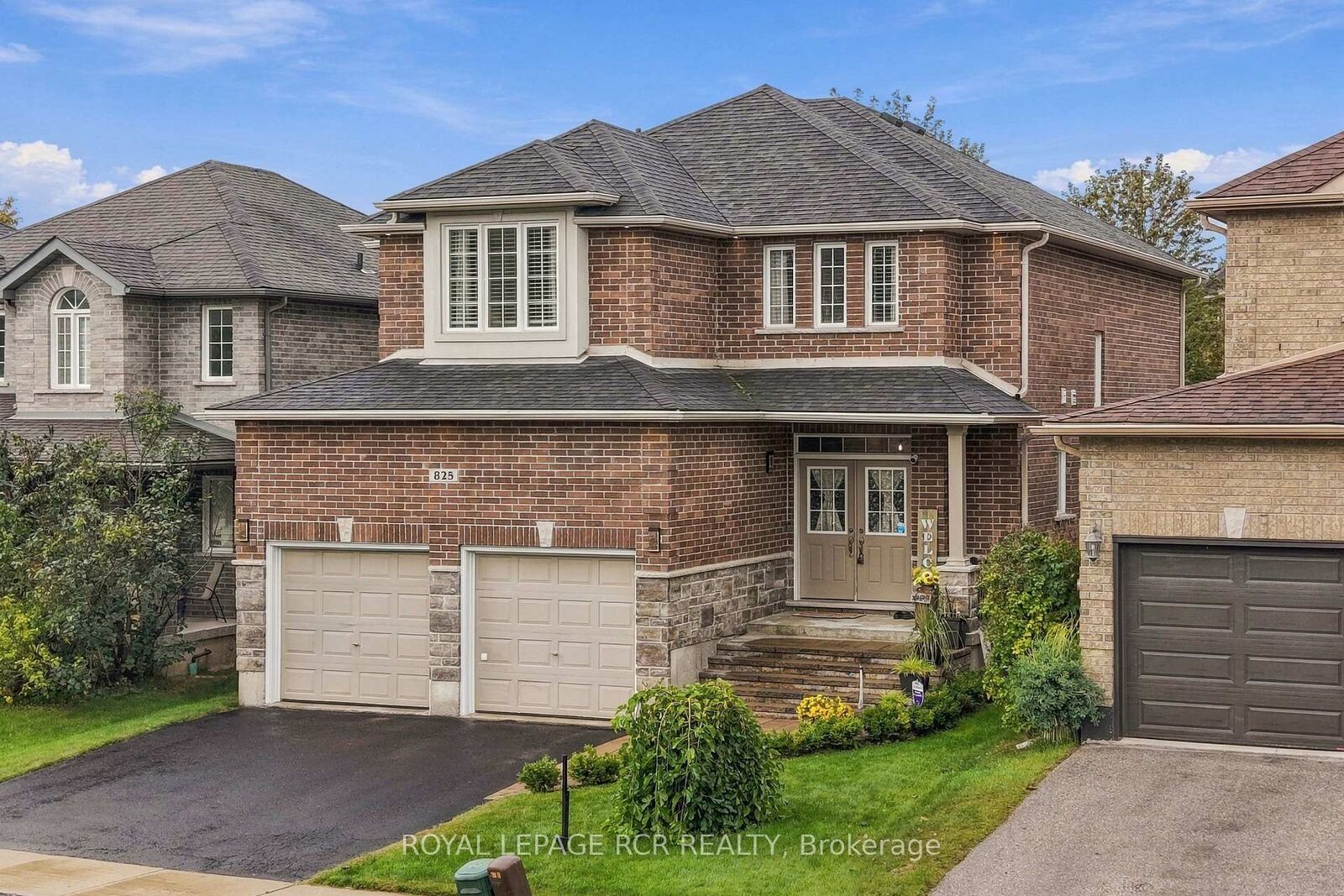 Property Photo:  825 Booth Avenue  ON L9S 0A7 