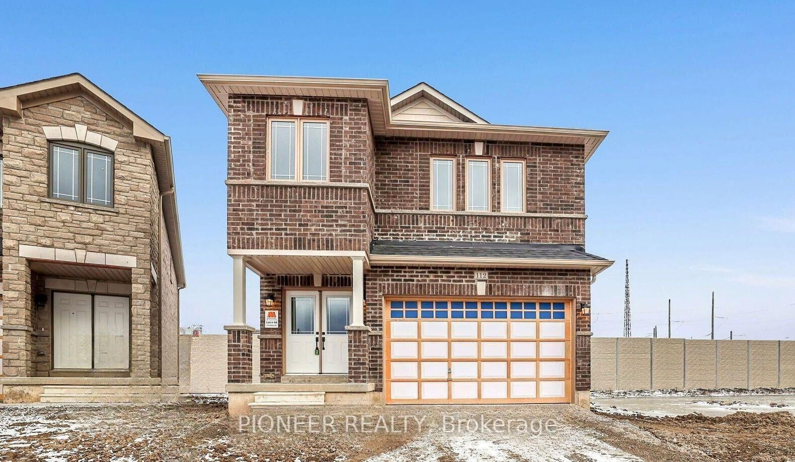 Property Photo:  112 Palace Street  ON L2V 0J7 