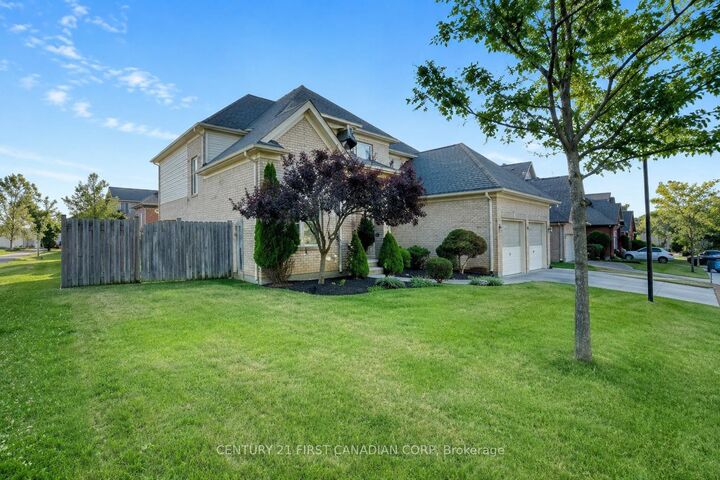 Property Photo:  515 Skyline Avenue 55  ON N5X 0H4 