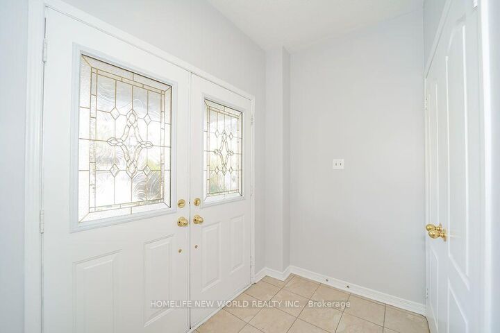 Property Photo:  59 Wheelwright Drive  ON L4E 5A1 