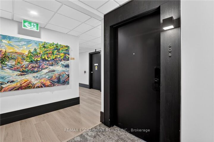 Property Photo:  461 Green Road 606  ON L8E 0L5 