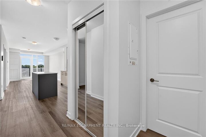 Property Photo:  461 Green Road 427  ON L8E 0L5 
