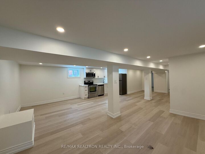 Property Photo:  30 Japonica Road Basement  ON M1R 4S2 