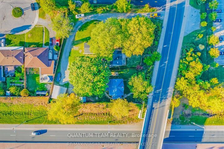 Property Photo: 5365 Portage Road ON L2E 6B8