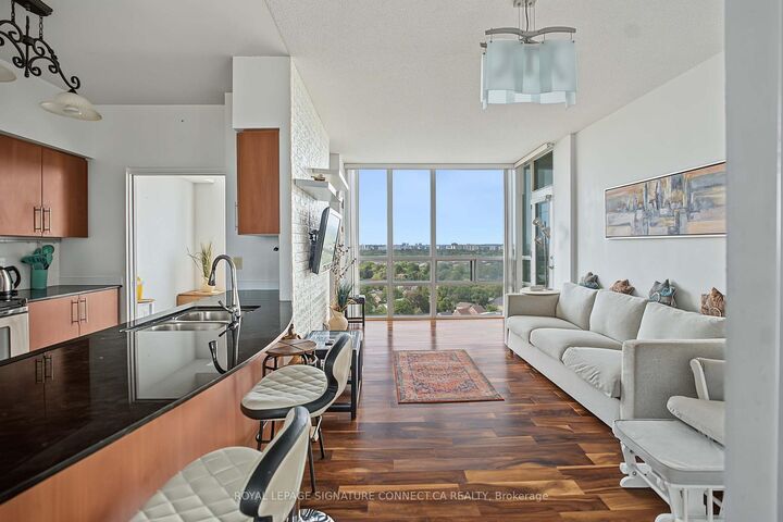 Property Photo: 509 Beecroft Road 2010 ON M2N 0A3