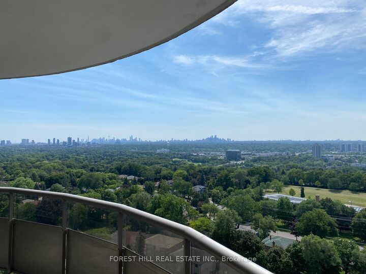 Property Photo:  135 Fenelon Drive 501  ON M3A 3K8 