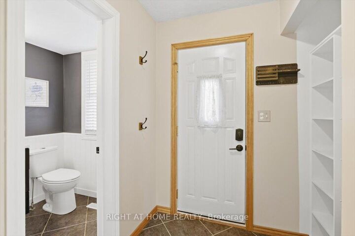 Property Photo:  31 Prout Drive  ON L1C 4A3 
