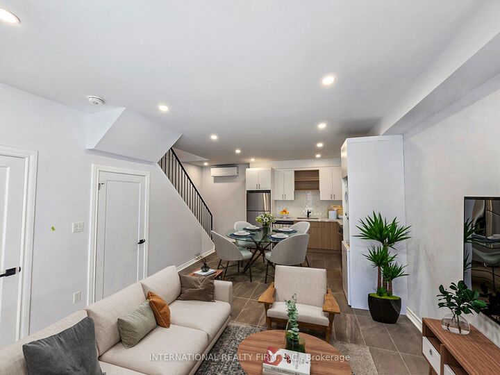 Property Photo: 8 Watt Avenue 8R ON M6M 3R1
