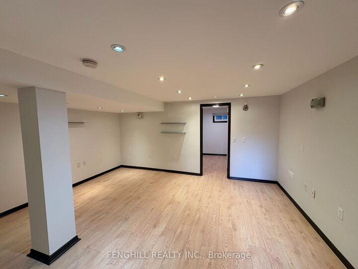 Property Photo: 270 Clinton (Bsmt) Street ON M6G 2Y6