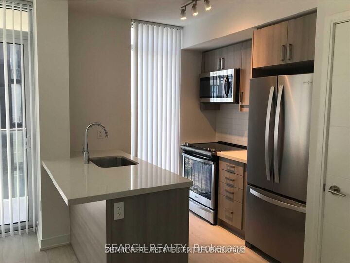 Property Photo:  50 Wellesley Street E 3801  ON M4Y 1G2 