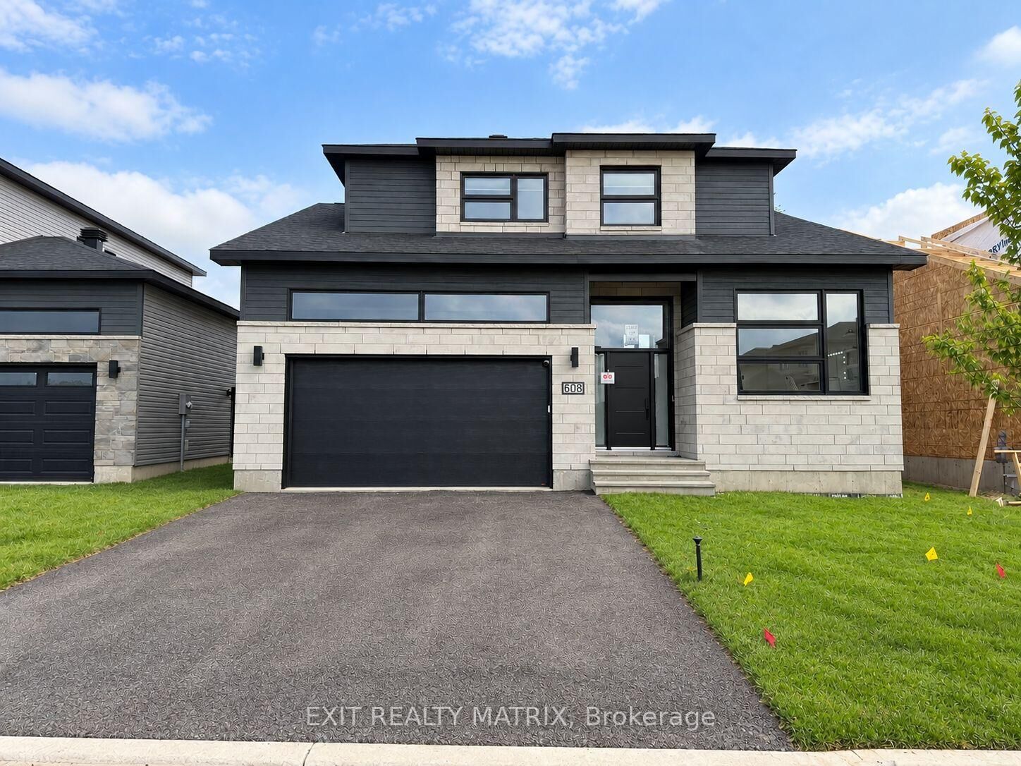 Property Photo:  608 Hector Court A  ON K0A 1W0 
