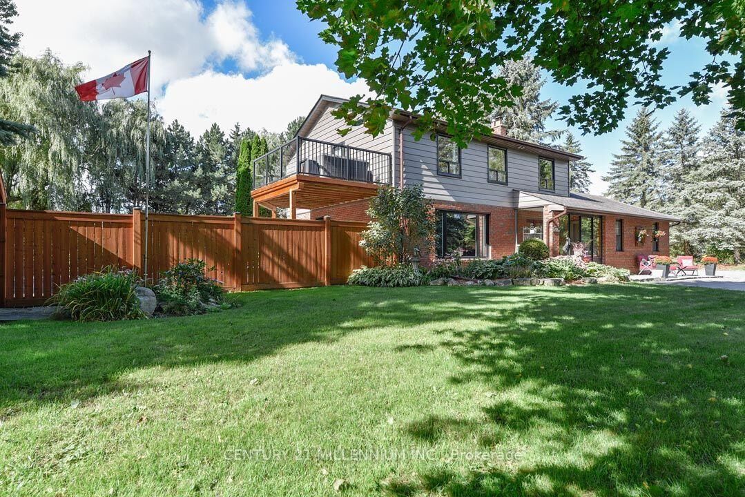 Property Photo:  1666 Spruce Drive  ON L7K 1B2 