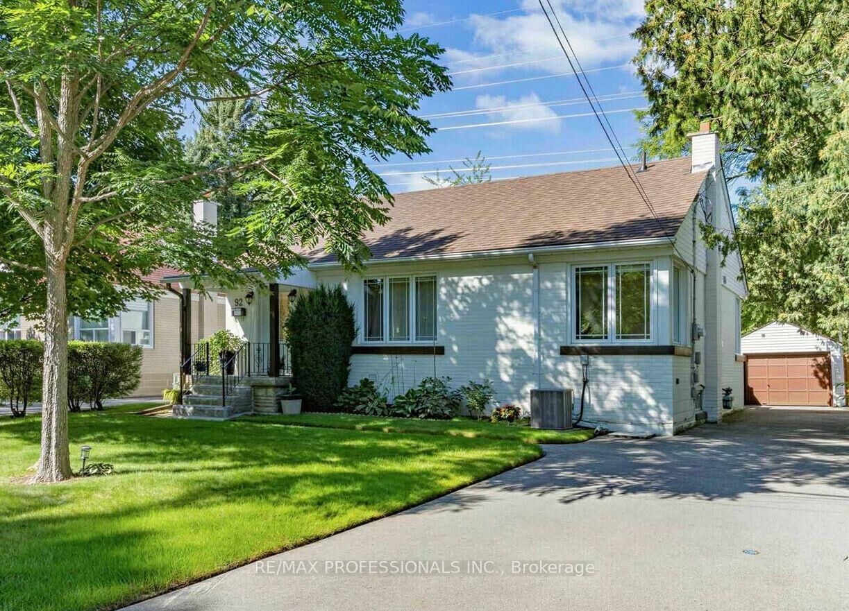 Property Photo:  92 Westrose Avenue  ON M8X 2A3 