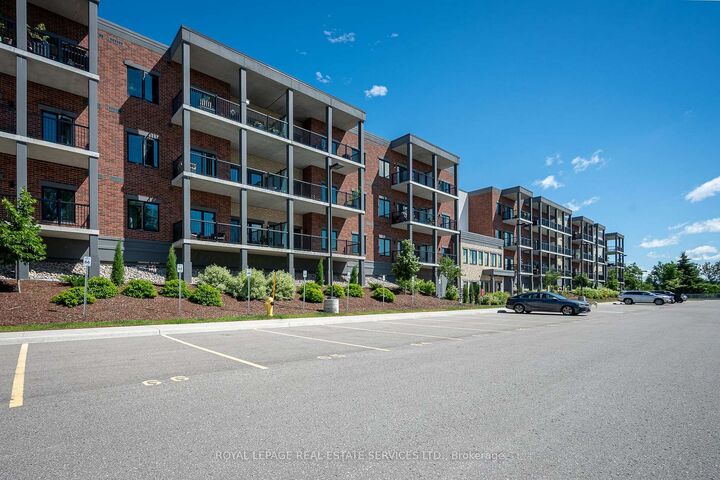 Property Photo:  121 Mary Street 314  ON L0M 1G0 