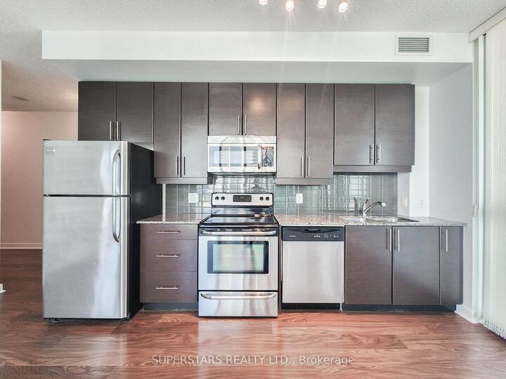 Property Photo:  33 Bay Street 3304  ON M5J 2Z3 