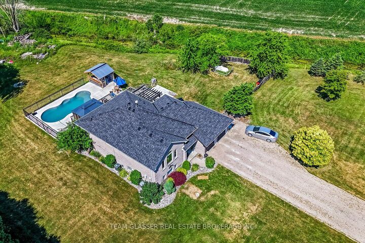 Property Photo: 23999 Mayfair Road ON N7G 3H4