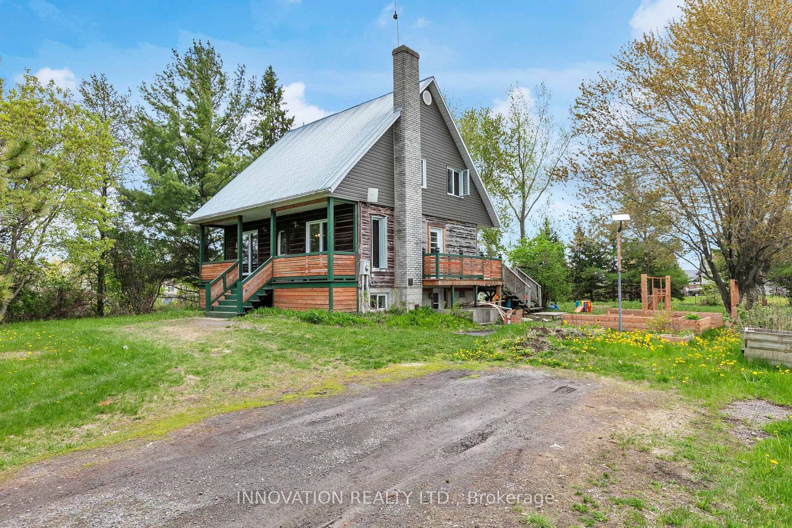 Property Photo:  2911 Chartrand Street  ON K0B 1J0 