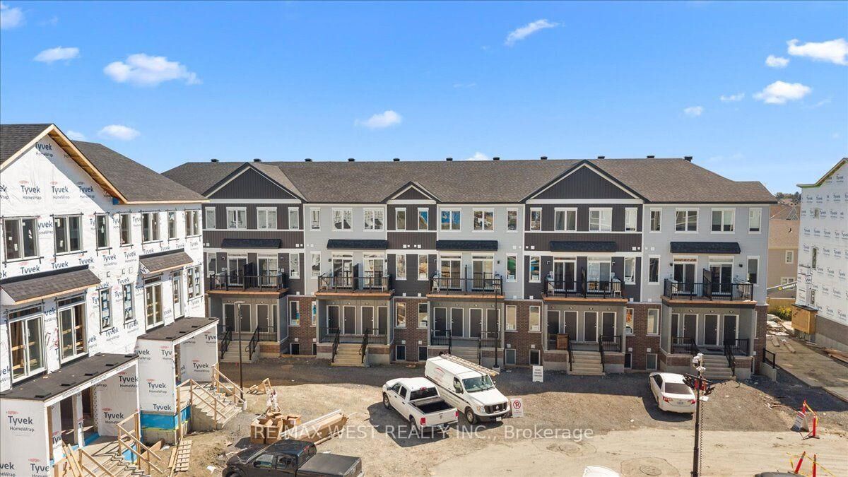 Property Photo:  775 Utopie Private  ON K1W 0M5 