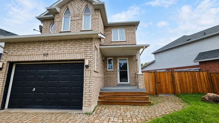 Property Photo:  98 Guildwood Drive  ON L1C 5C8 