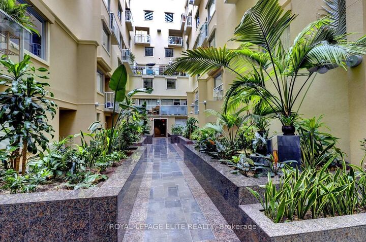 Property Photo:  437 Roncesvalles Avenue 405  ON M6R 3B9 