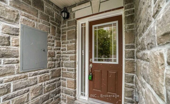 Property Photo: 11 Waterstone Way ON L1N 0M3