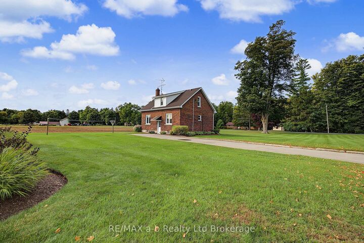 Property Photo:  855130 Gobles Road  ON N0J 1V0 