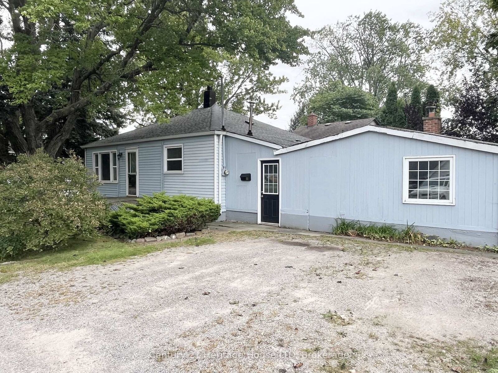 Property Photo:  60 Watkins Street  ON L2M 6R9 