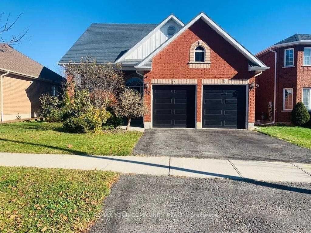 Property Photo:  57 Metcalfe Drive  ON L3Z 3C8 