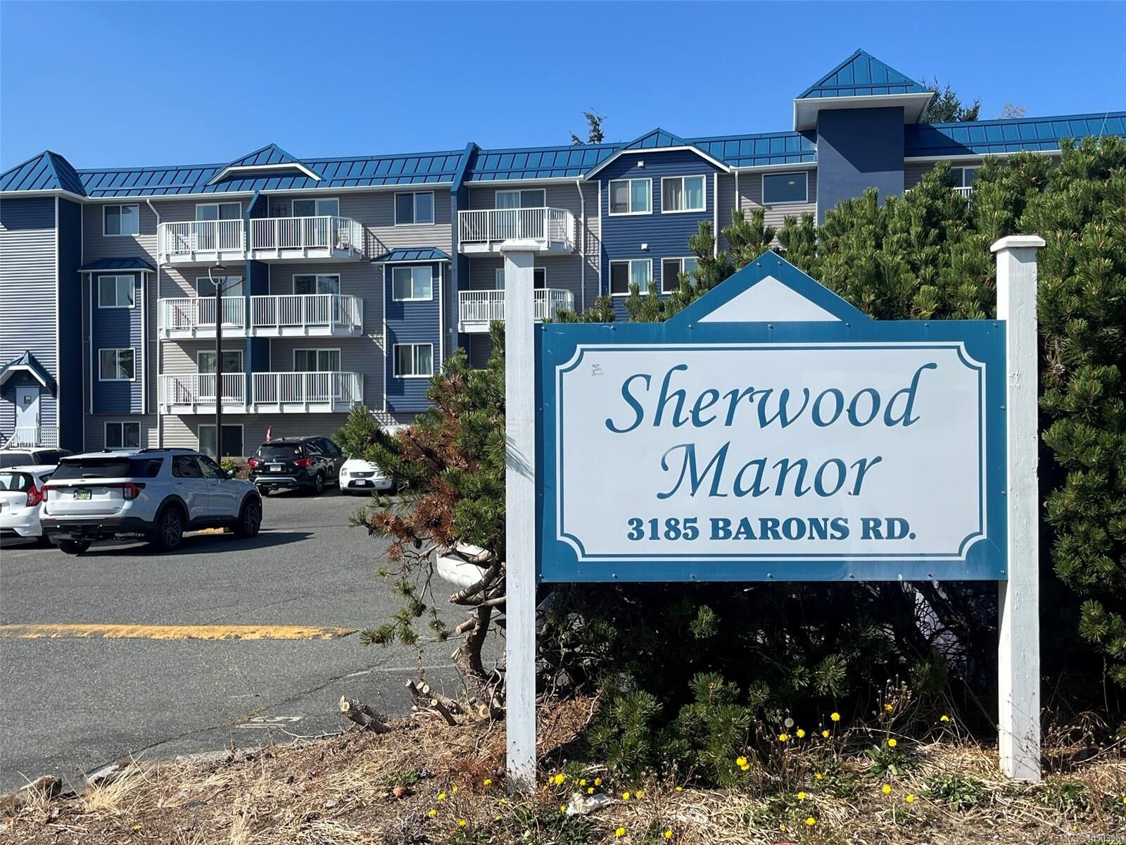 Property Photo: 3185 Barons Rd #209 BC V9T 5T3