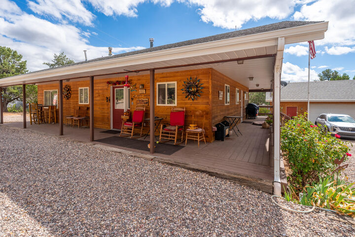 Property Photo:  84 N Sundance Kid Trail  UT 84722 