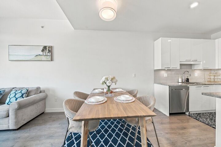 Property Photo:  20696 Eastleigh Crescent 517  BC V3A 0M3 