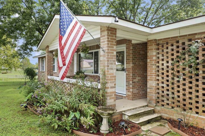 Property Photo: 215 W Main Street AR 72532