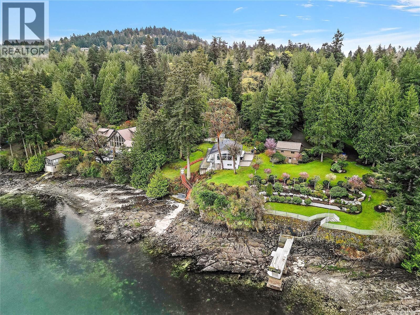 Property Photo: 976 Lands End Road BC V8L 5L3